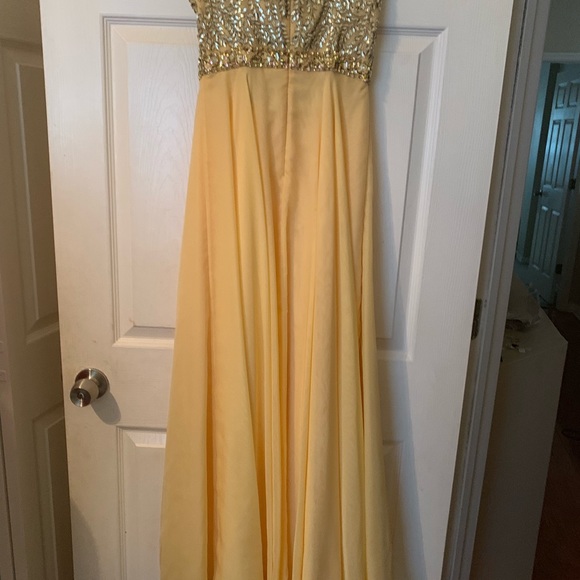 Prom, pageant or homecoming dress - Picture 4 of 5
